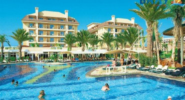 CRYSTAL FAMILY RESORT & SPA 5*